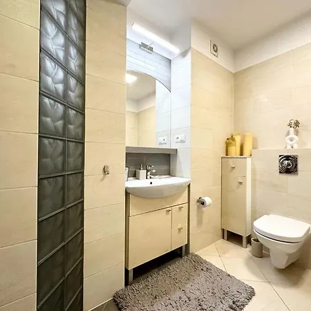 Via Roma Centric * Casale Monferrato
